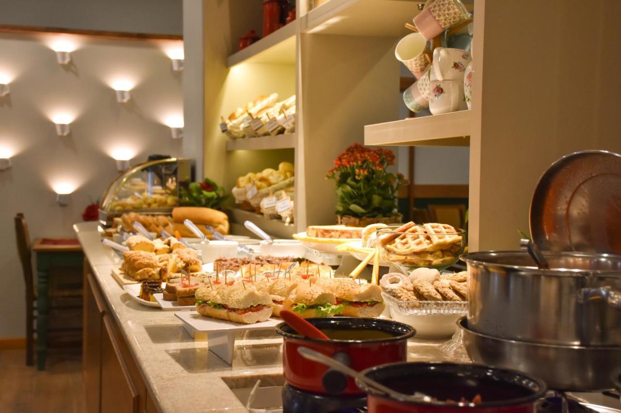 Hotel Bertoluci Gramado Ngoại thất bức ảnh